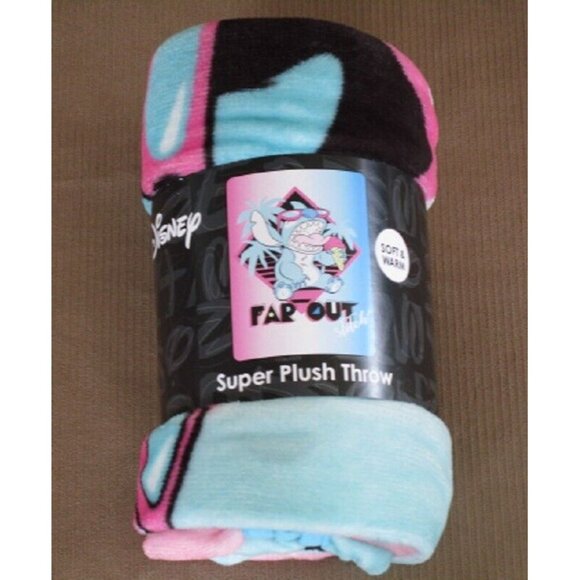Licensed New Lilo & And Stitch Movie Plush Fleece Throw Gift Blanket Disney NIP - Picture 2 of 2